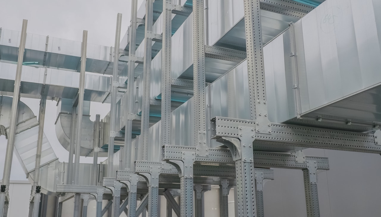 Modular support system on a jobsite