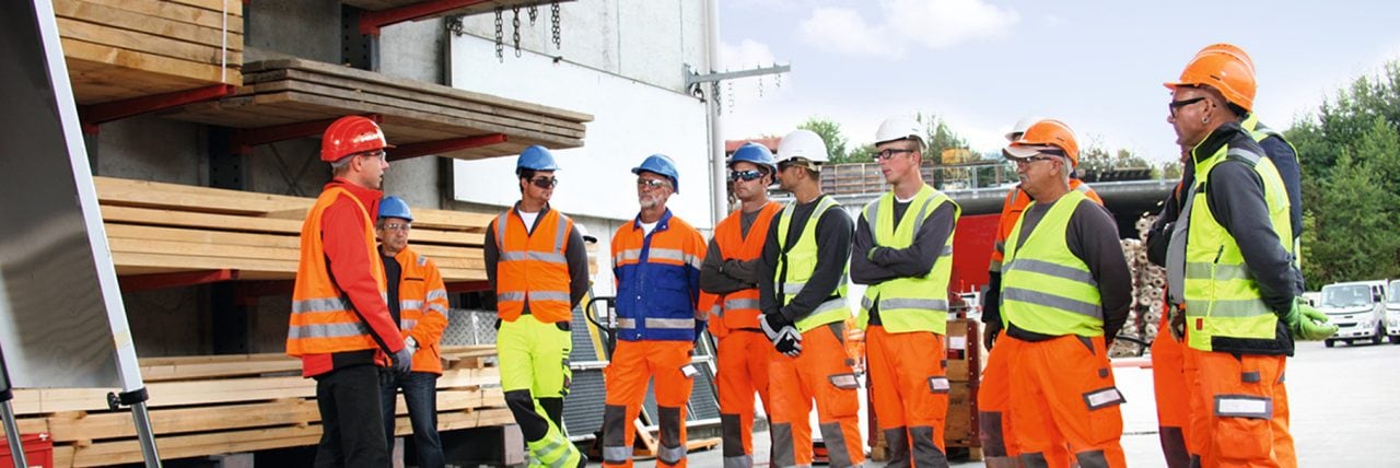 Formações para a construção em saúde e segurança, perfuradores, demolidores, rebarbadoras, pó, poeiras, químicos, ancoragens, corta fogo, vibrações