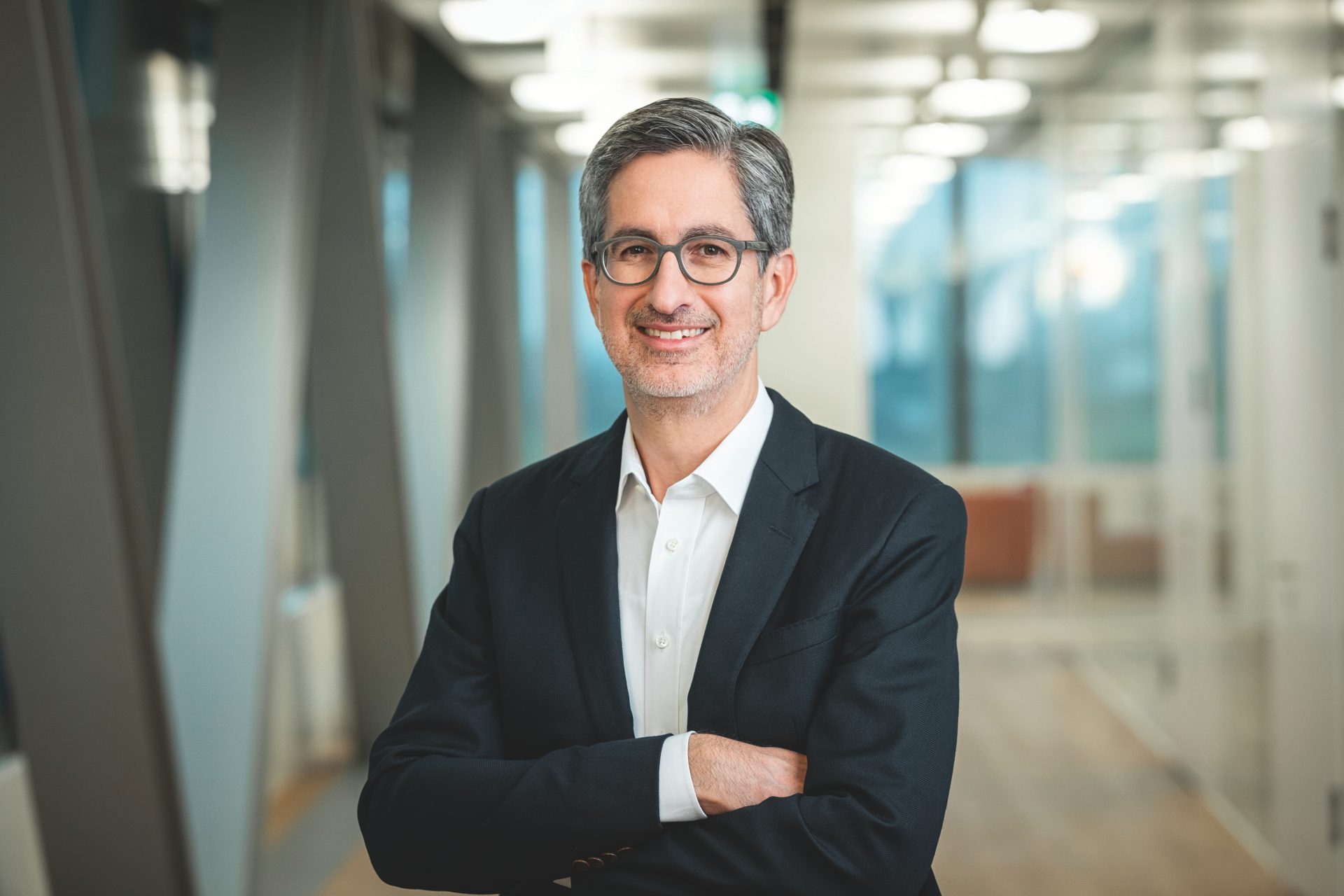 Please enter alternative text here (optional)