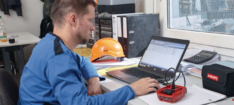 Software Adaptive Torque Documentation (documentação do sistema de binário adaptável) Programa informático para transferir dados de fixação de ancoragens/fixações e atualizar o módulo de Binário Adaptável SI-AT-A22 por cabo USB Aplicações 1
