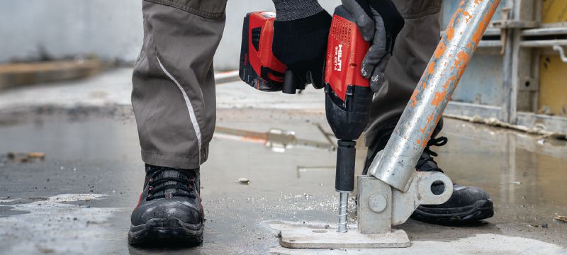 Ancoragem por parafuso HUS4-H Ancoragem por parafuso com cabeça sextavada de elevado desempenho para fixar a betão e alvenaria (aço carbono) Aplicações 1