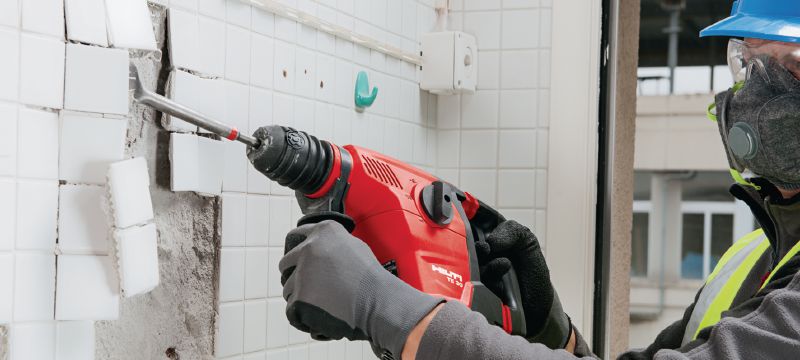 Cinzéis para cerâmica TE-C TI Cinzéis para cerâmica SDS Plus (TE-C) autoafiáveis para raspar material excedente nas superfícies Aplicações 1