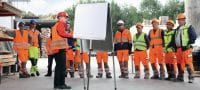 Formação para instaladores sobre ancoragens (aço/metal) Formação interativa com aconselhamento sobre as melhores práticas para ajudar a aumentar a produtividade e a segurança na instalação de ancoragens em metais Aplicações 2